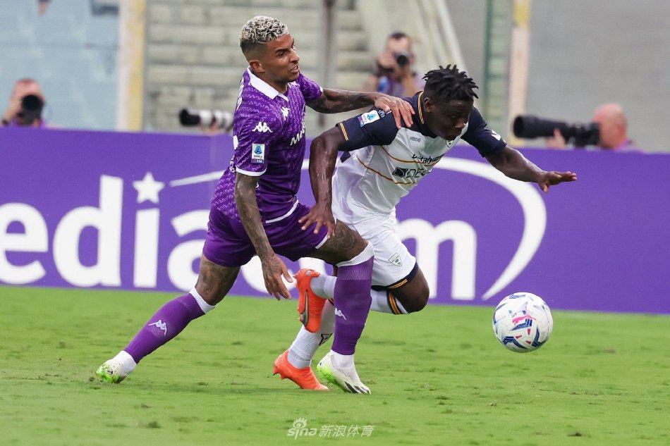 着属于她们 着属于她们